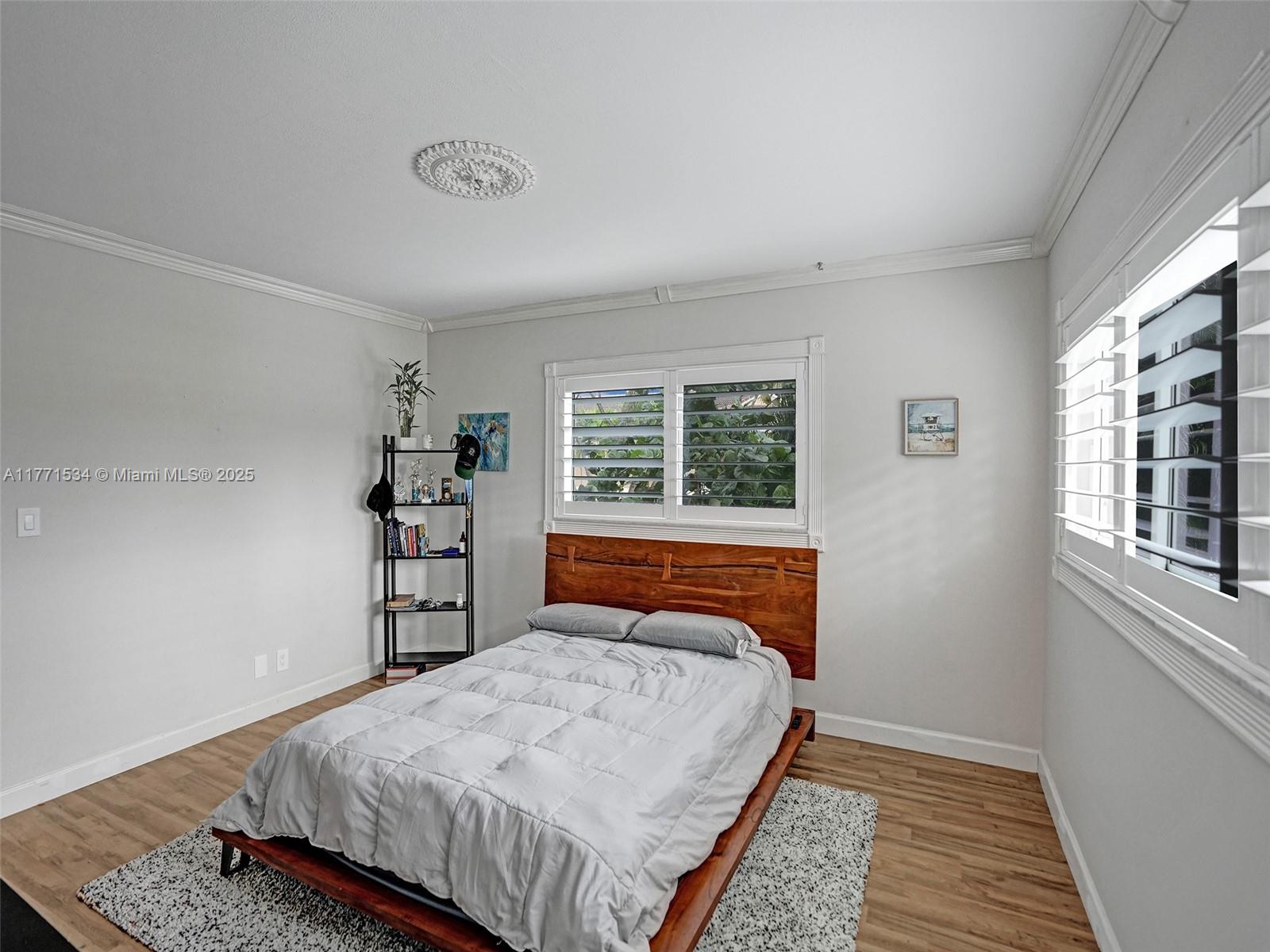 HILLCREST COUNTRY CLUB AP - Residential