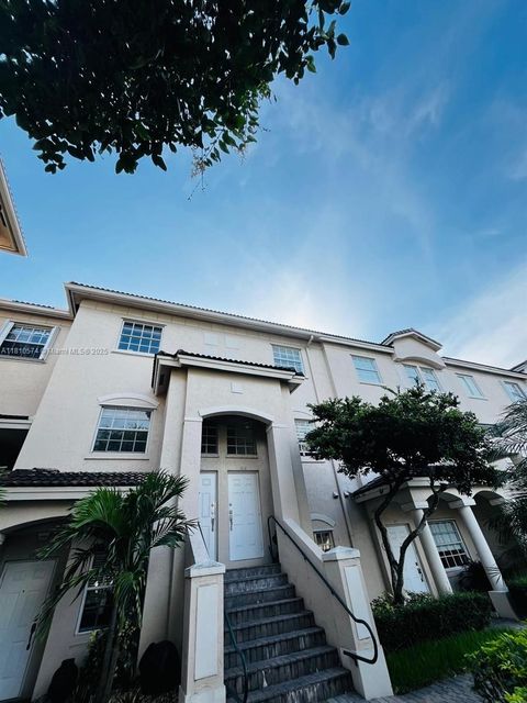 5670 NW 116th Ave 212 Doral FL 33178