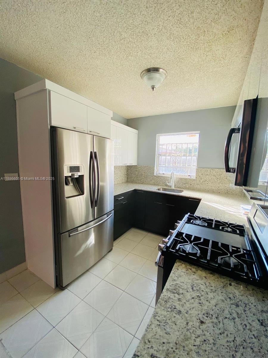CALUMET CONDO - Residential
