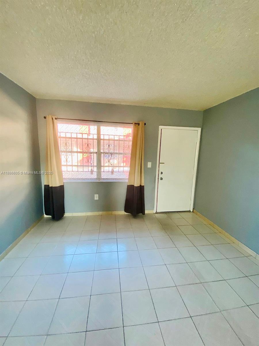 CALUMET CONDO - Residential
