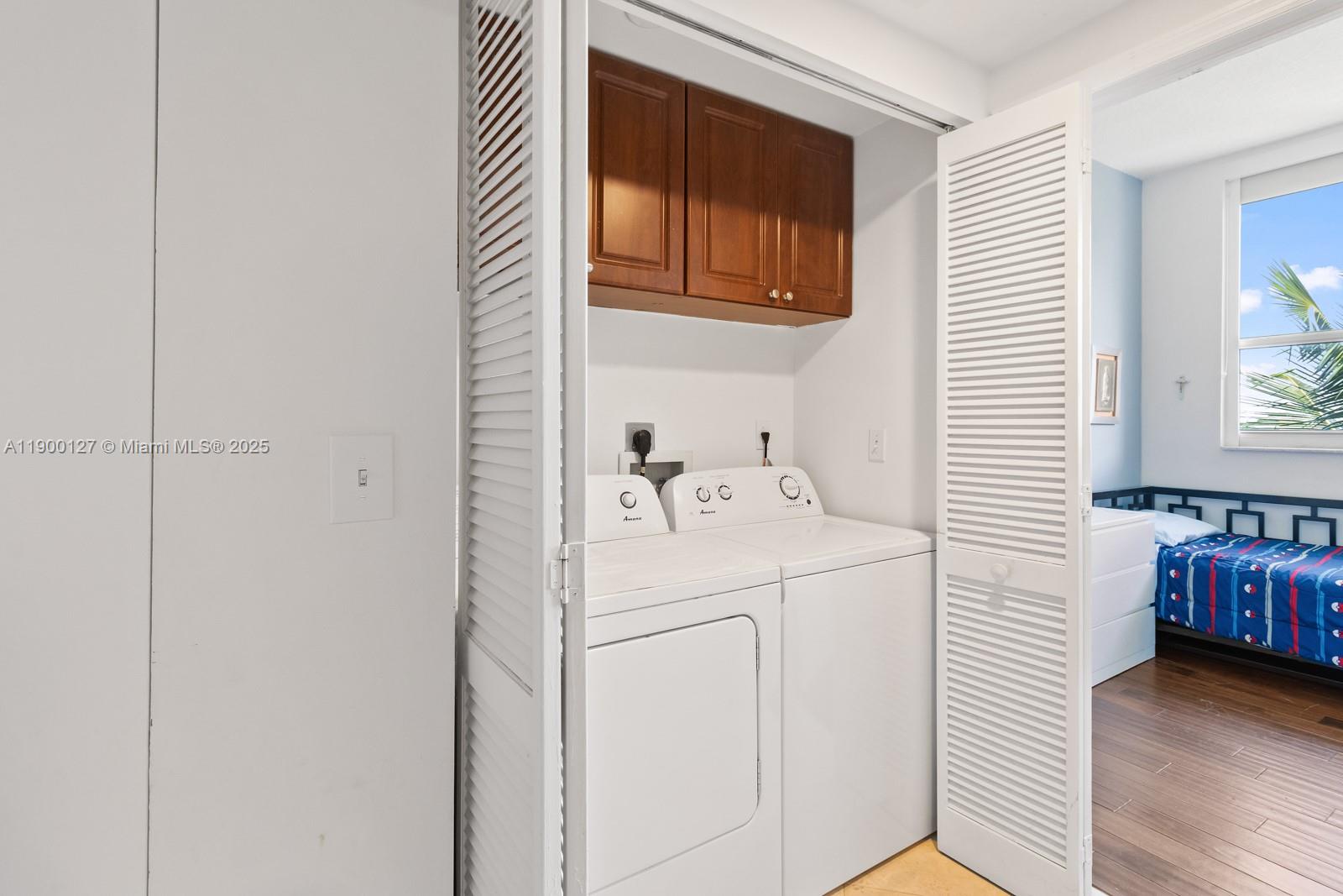 NAUTICA CONDO - Residential