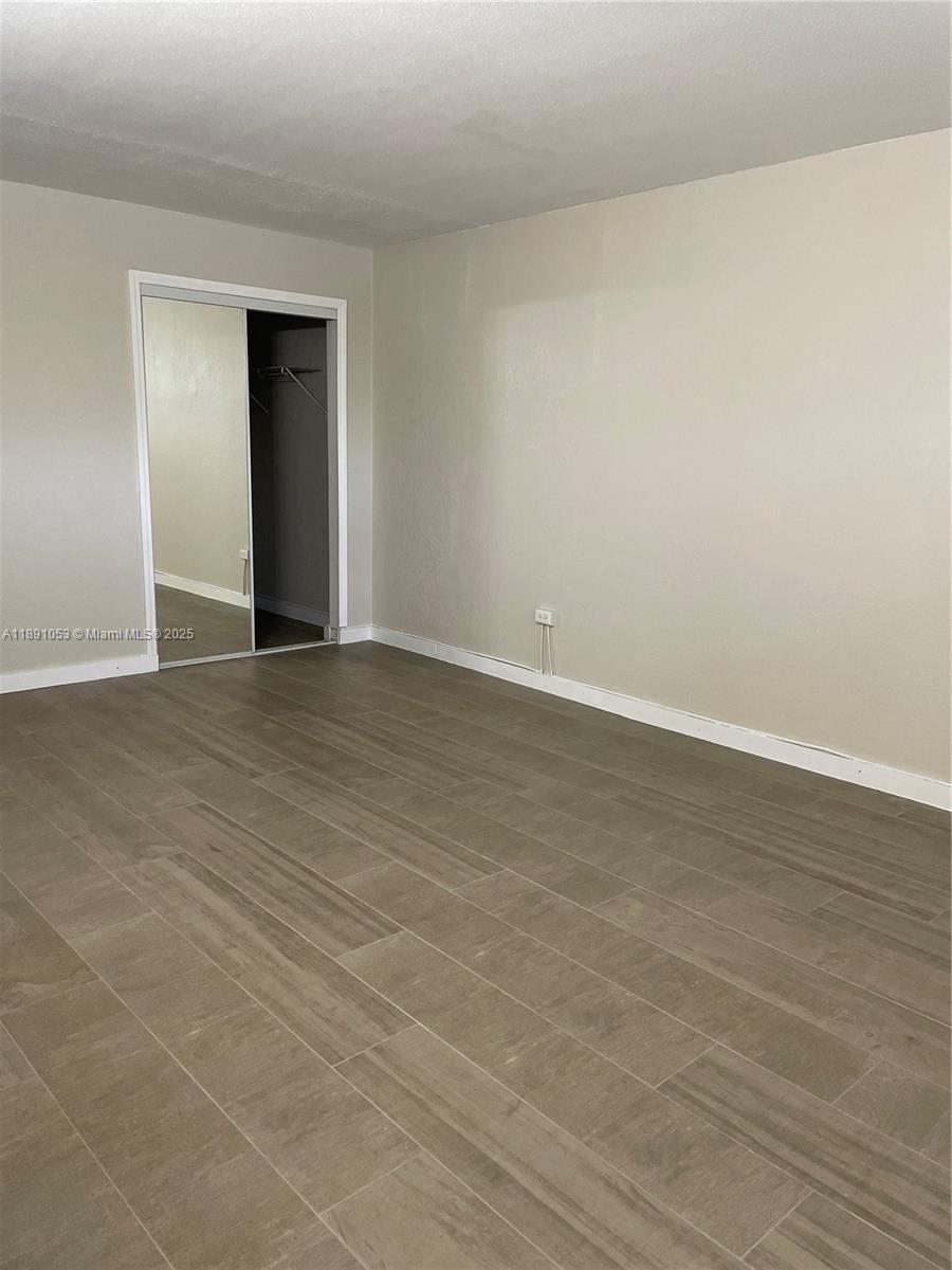 MIAMI LAKES-LAKE KATHARIN - Residential Lease