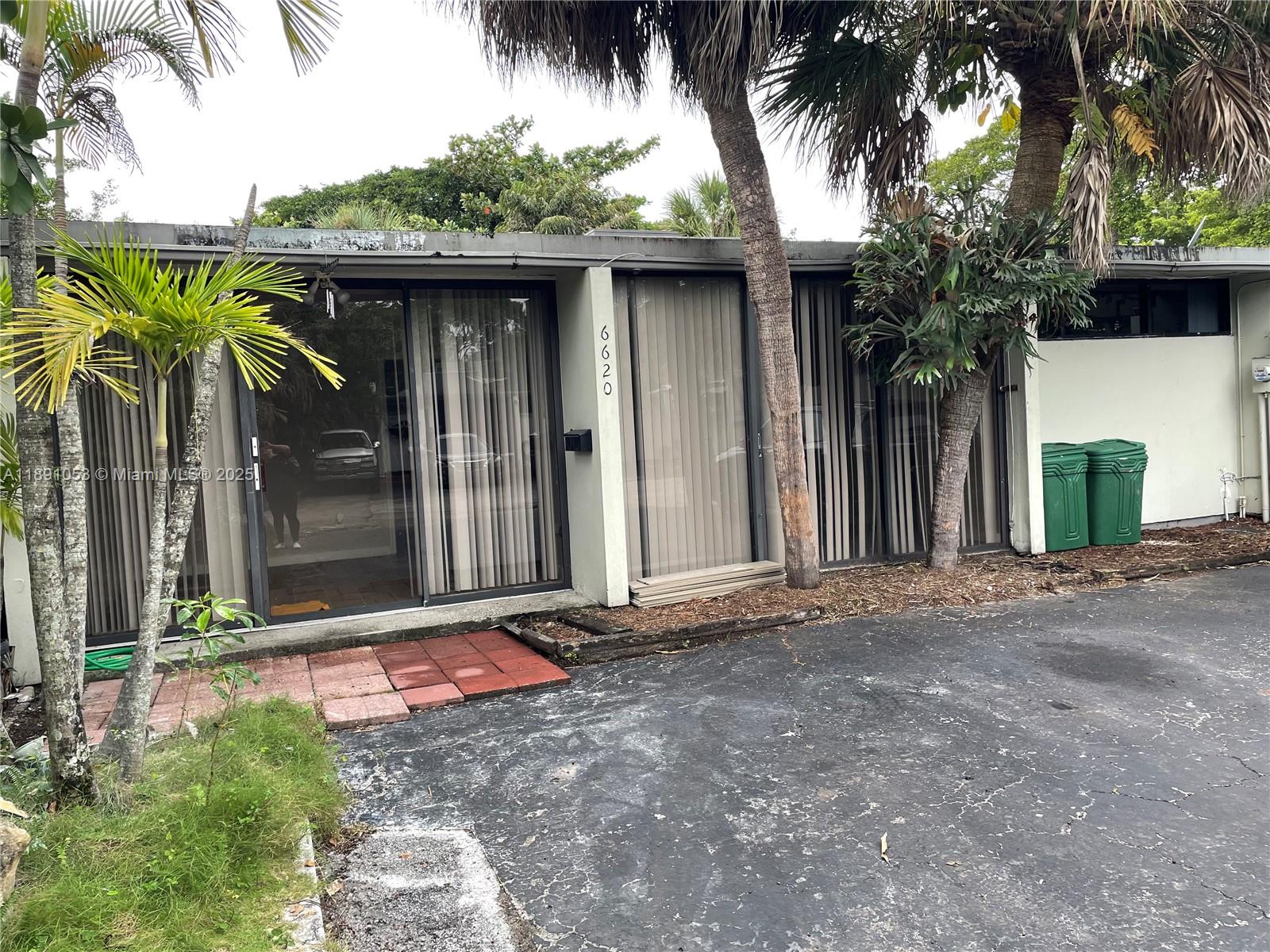 MIAMI LAKES-LAKE KATHARIN - Residential Lease