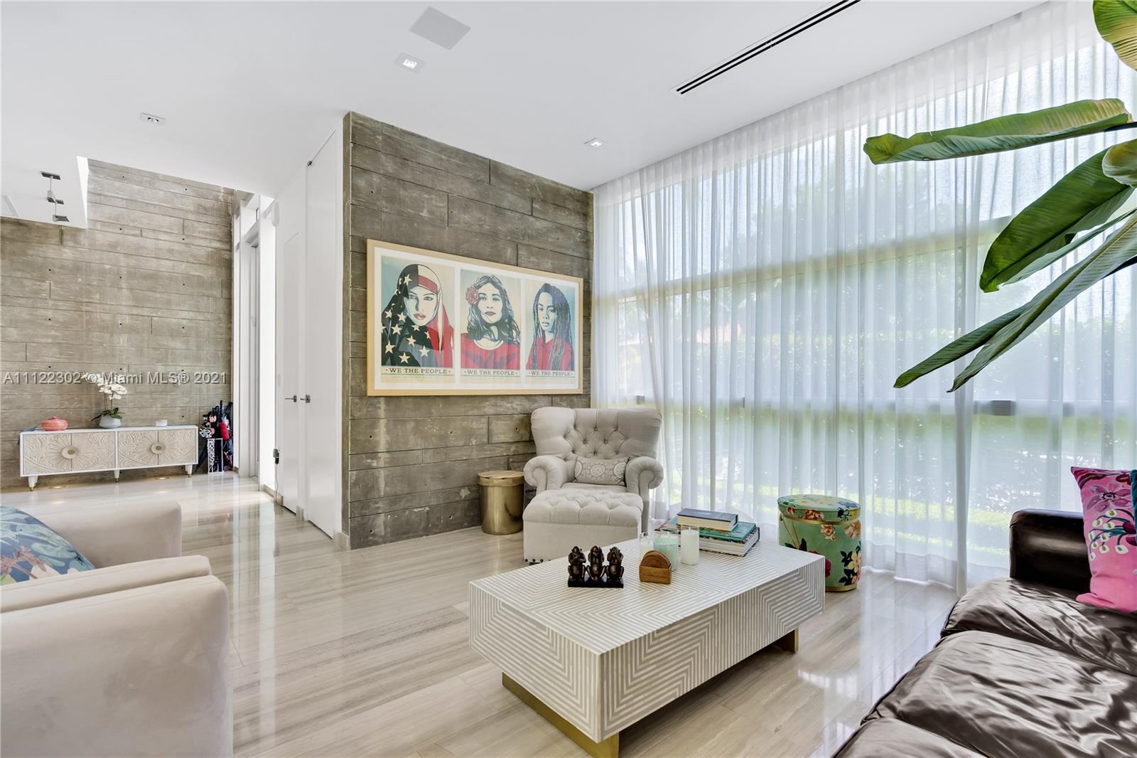 TROPICAL ISLE HOMES SUB 4 - Residential