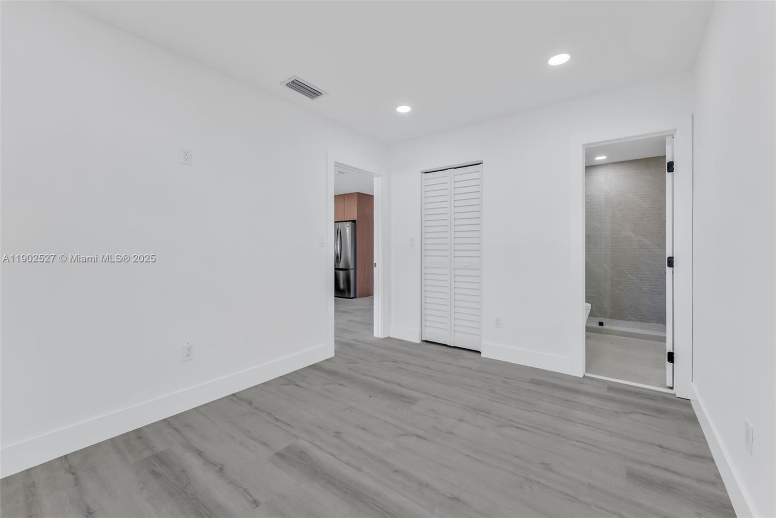 CAROL CITY GDNS 1ST ADDN - Residential