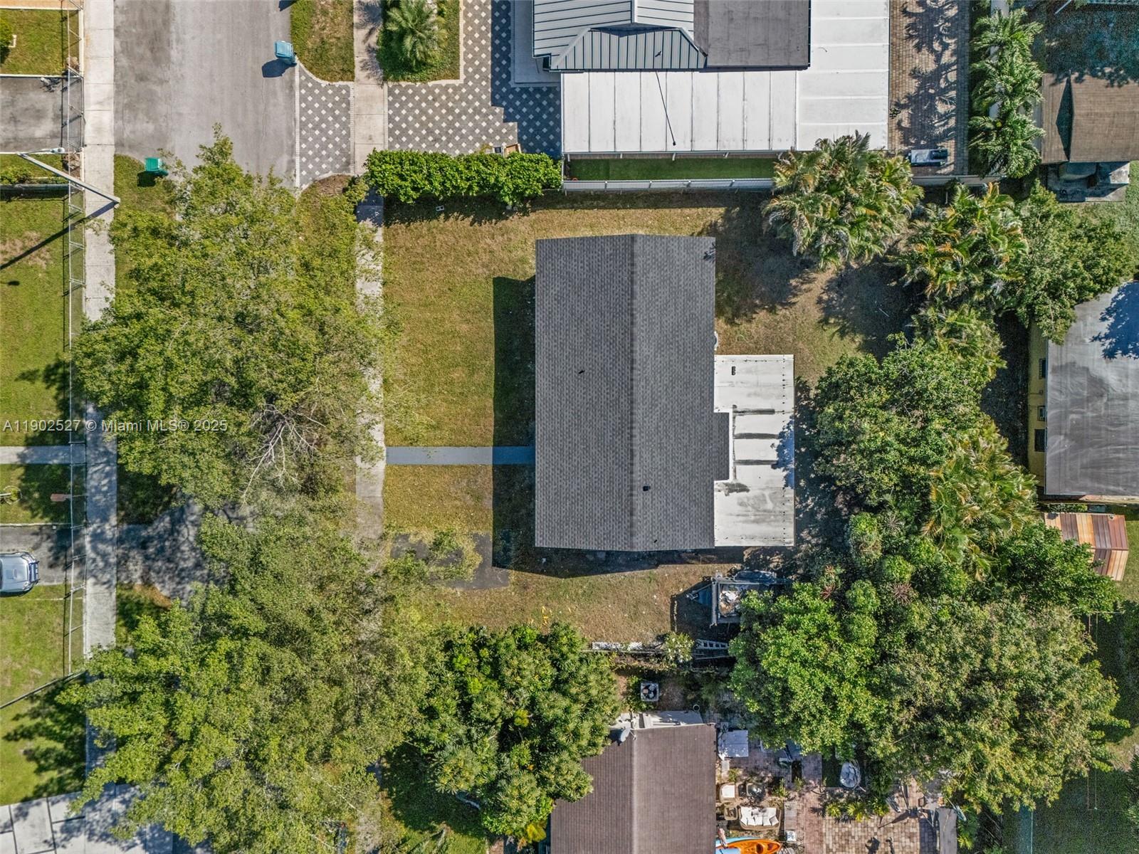 CAROL CITY GDNS 1ST ADDN - Residential