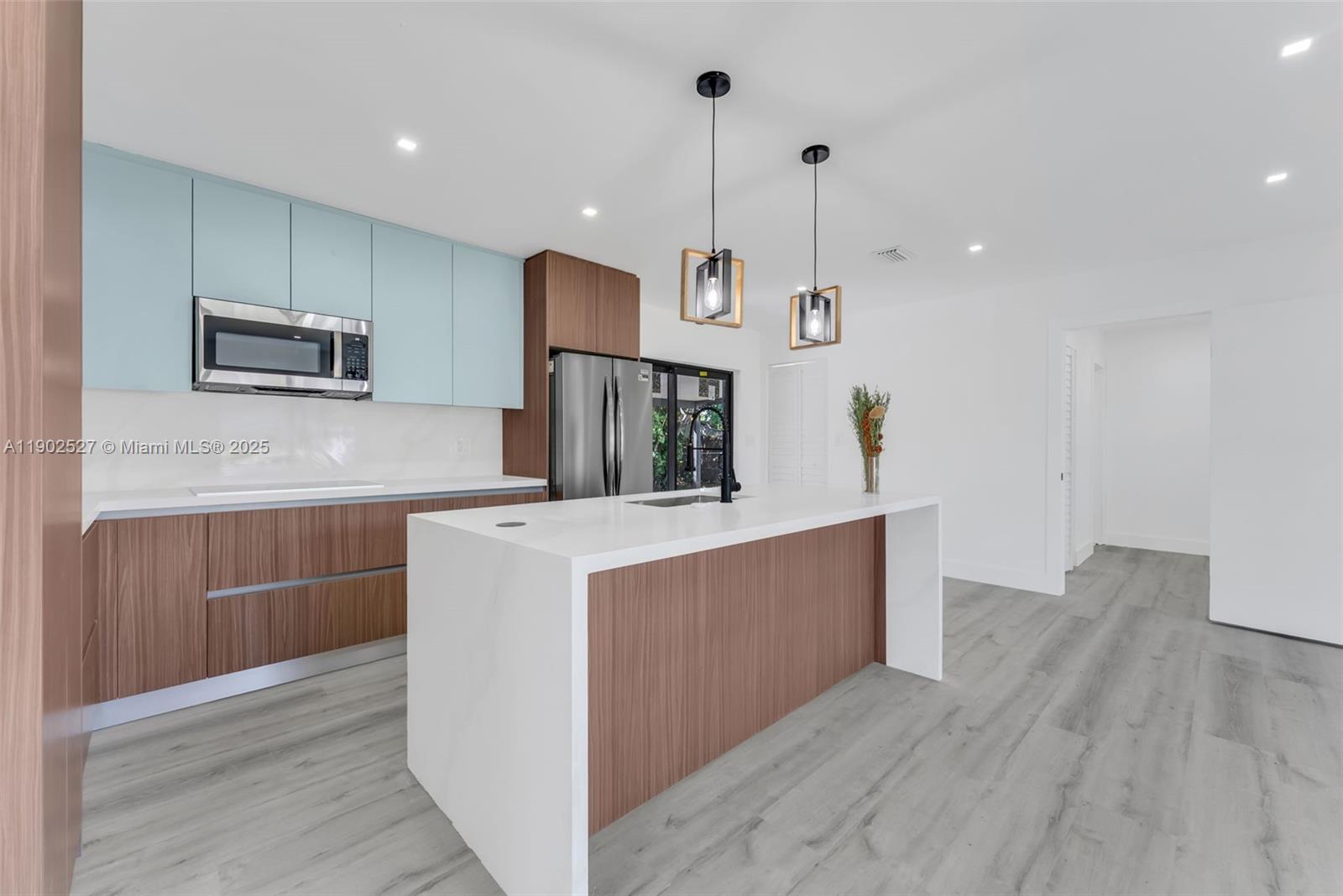 CAROL CITY GDNS 1ST ADDN - Residential