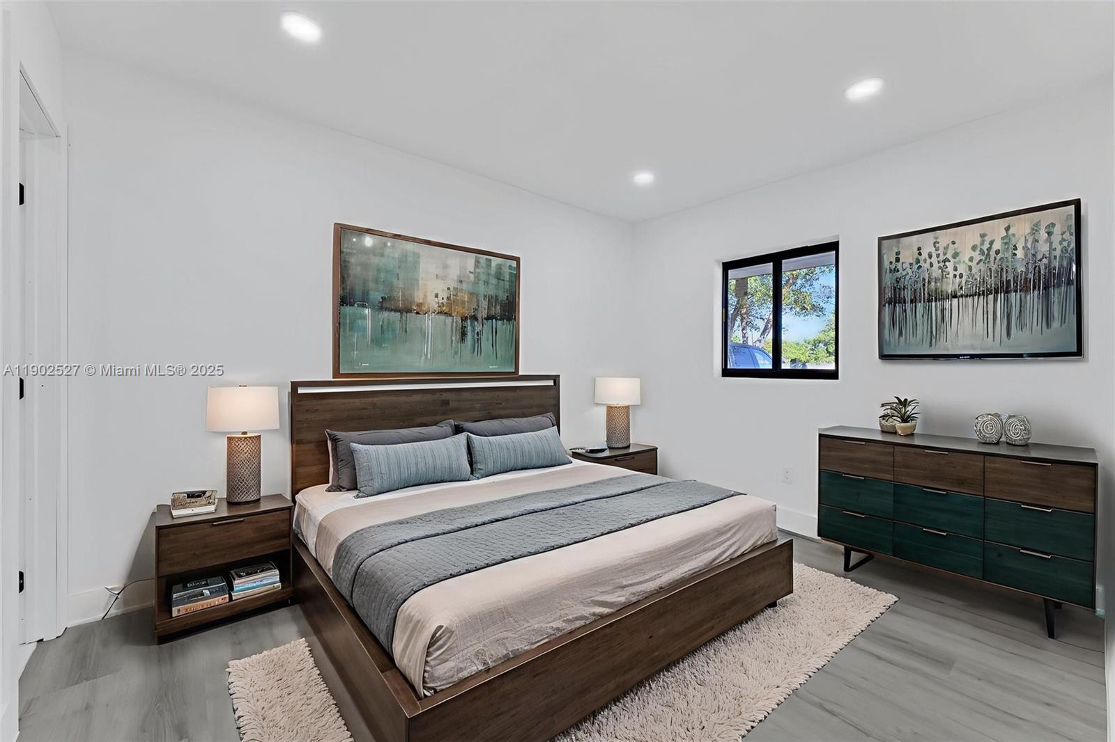 CAROL CITY GDNS 1ST ADDN - Residential