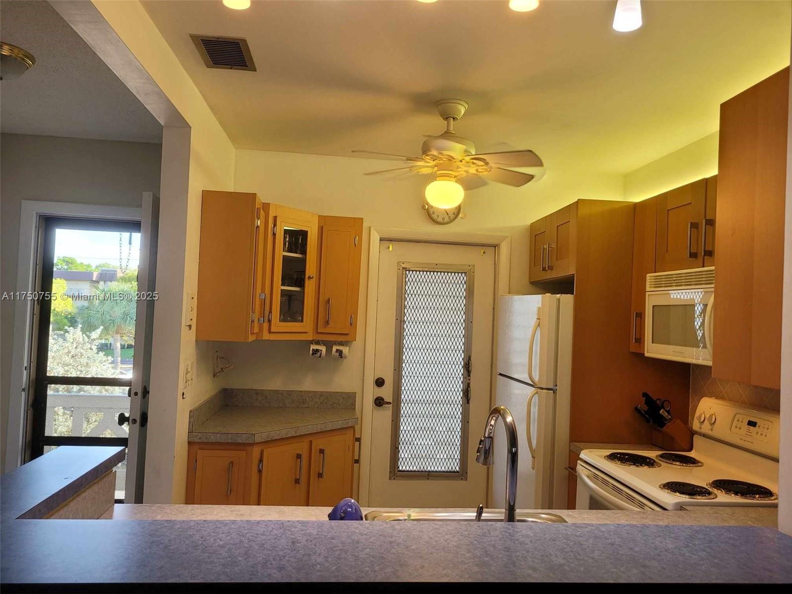 4801 NW 34th St 602