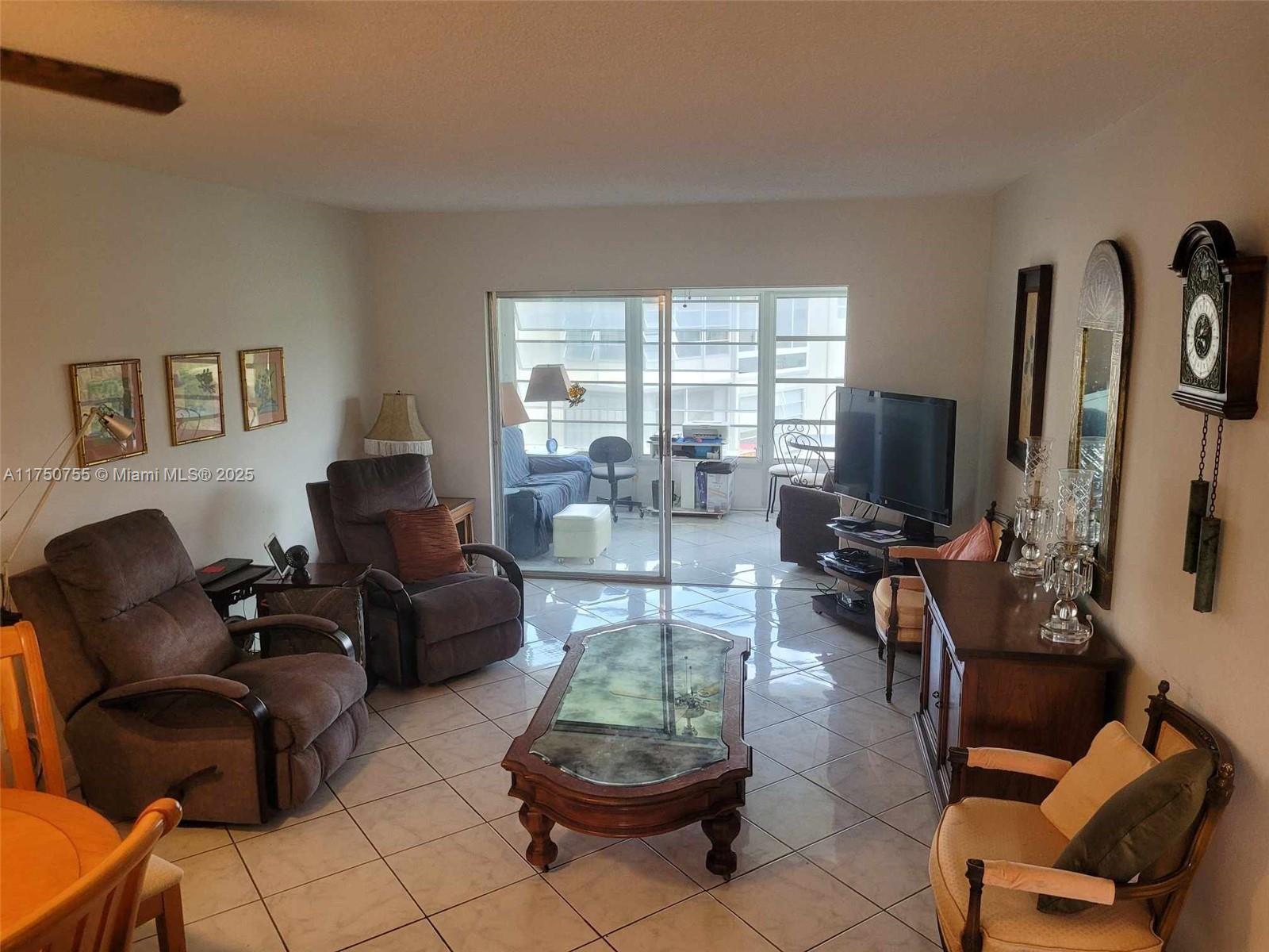 4801 NW 34th St 602