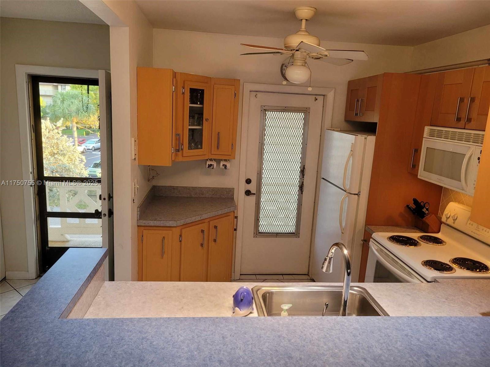 GLADIOLA GARDENS CONDO - Residential