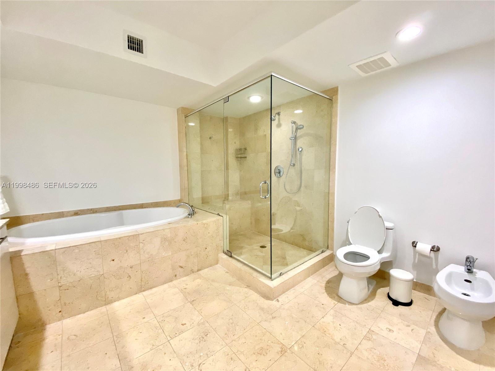 BEACH CLUB TWO CONDO - Residential Lease