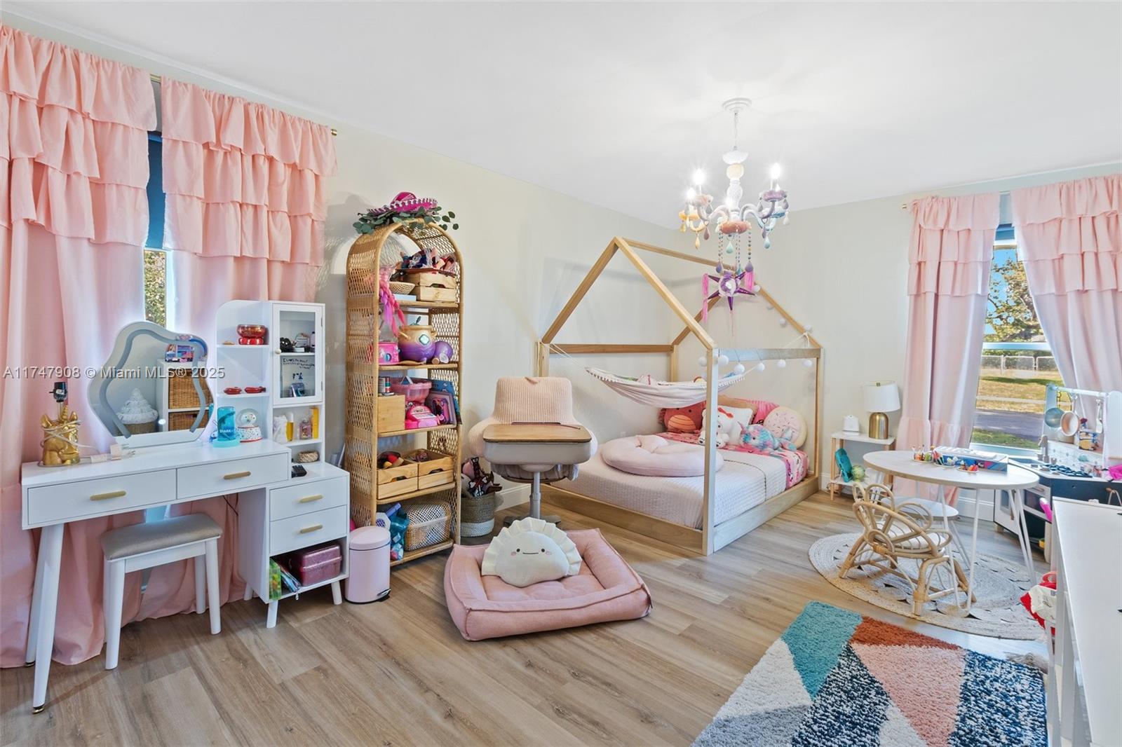 HEATHGATE - Residential