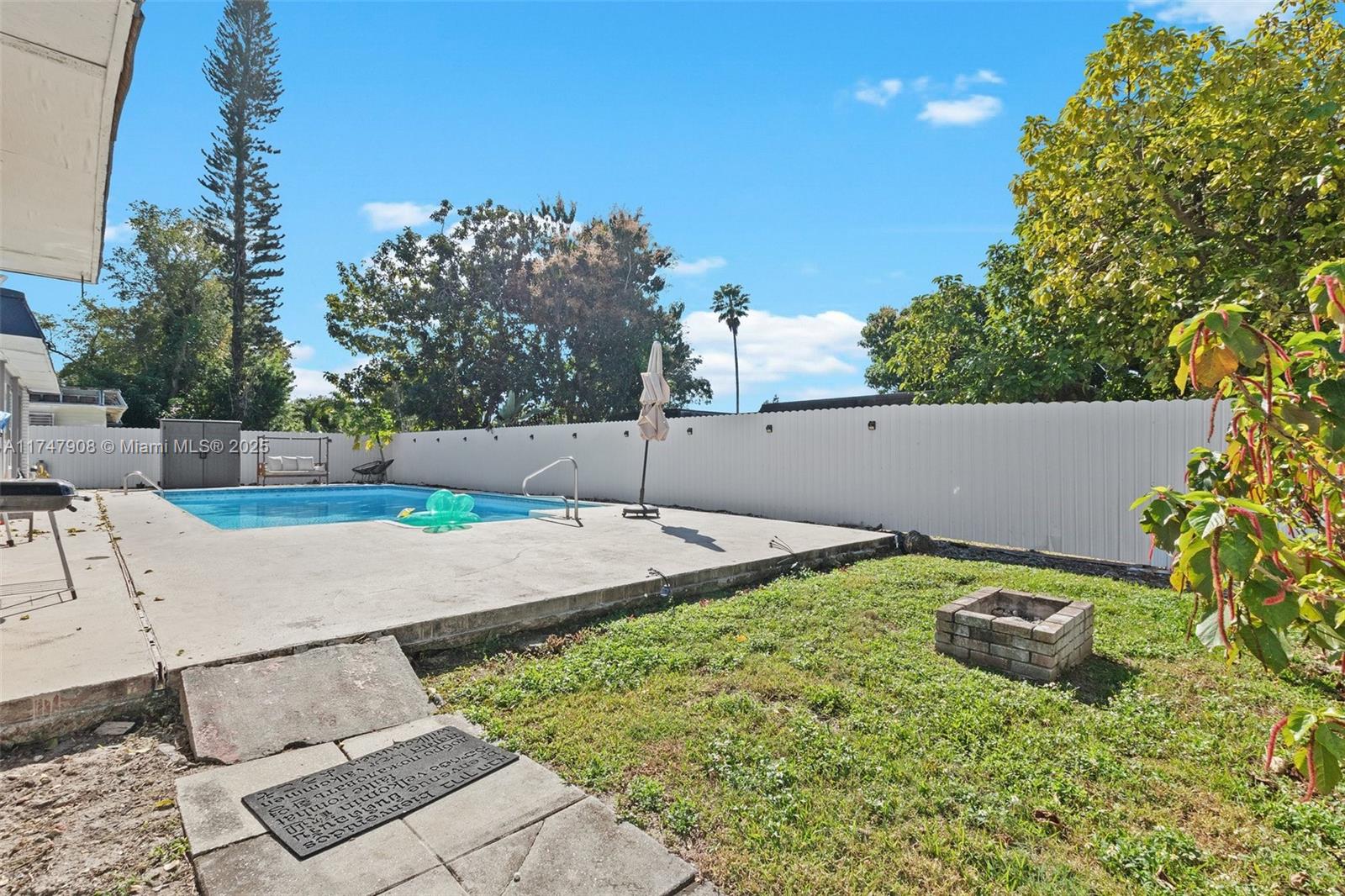 HEATHGATE - Residential