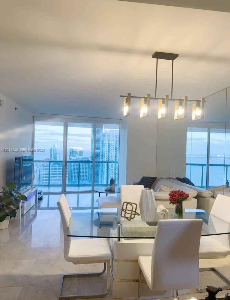 495 Brickell Ave 4809