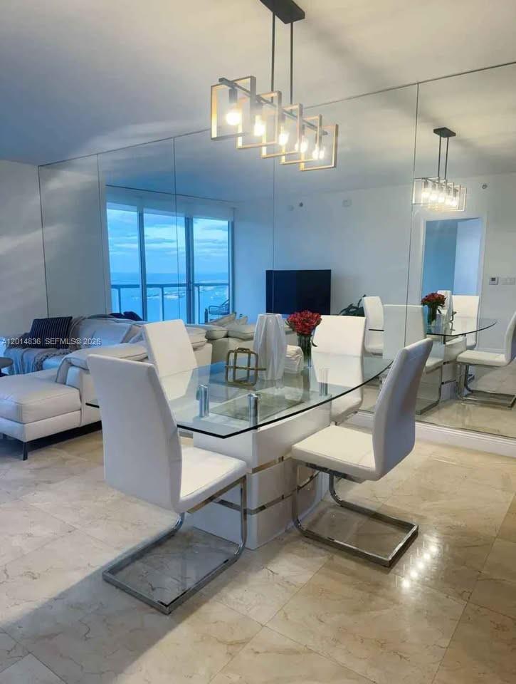 495 Brickell Ave 4809