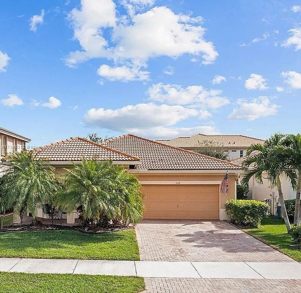 Photo of 1112 SE Kirk St, Stuart, FL 34997 (MLS # A11348317)