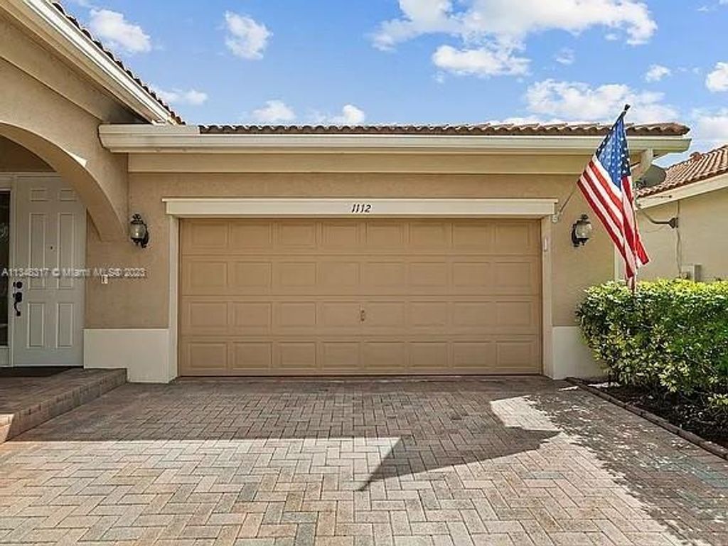 Photo of 1112 SE Kirk St, Stuart, FL 34997 (MLS # A11348317)