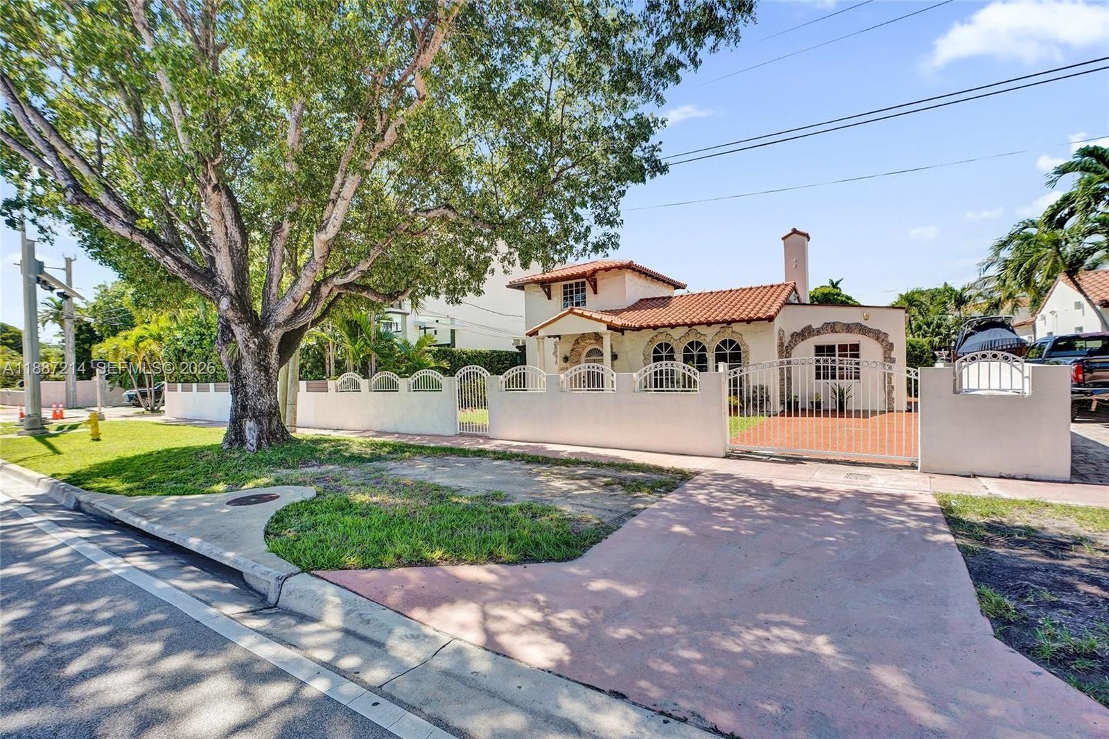 AMD PLAT OF SUNSET LAKE S - Residential