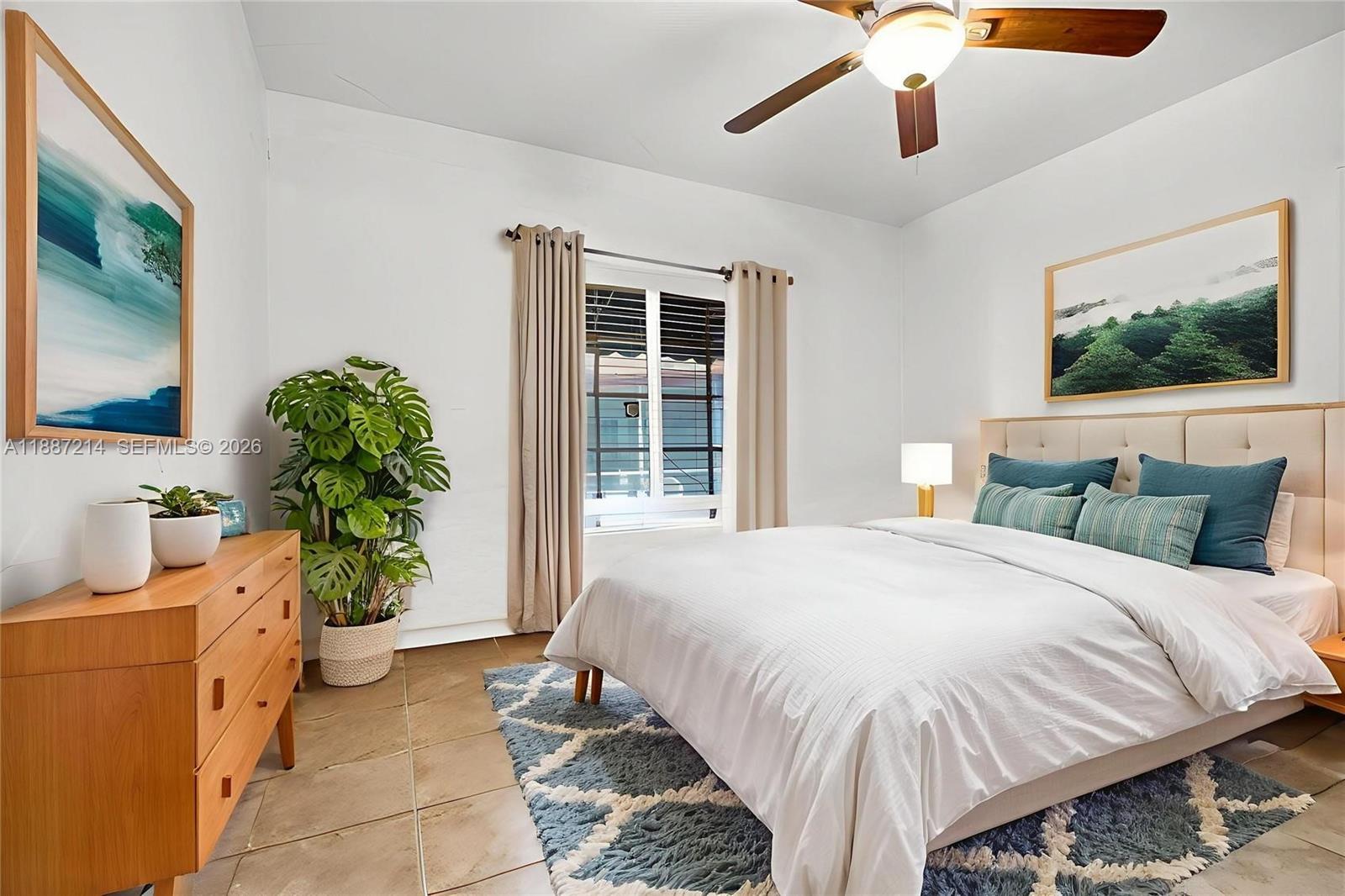 AMD PLAT OF SUNSET LAKE S - Residential