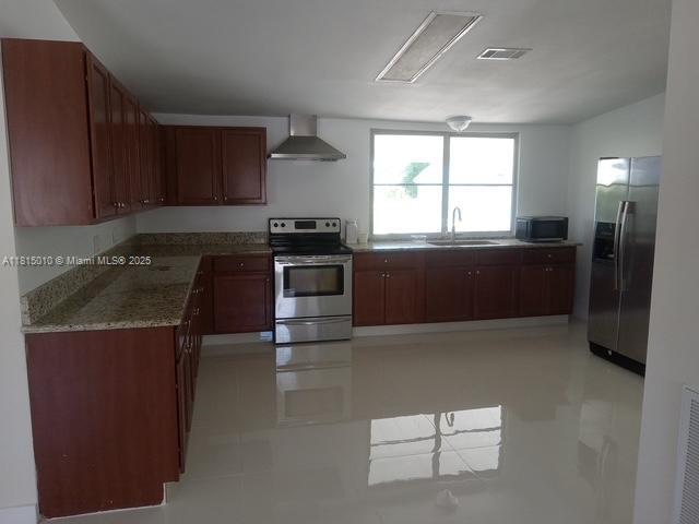 AMERICANA VILLAGE CONDO - Residential Lease