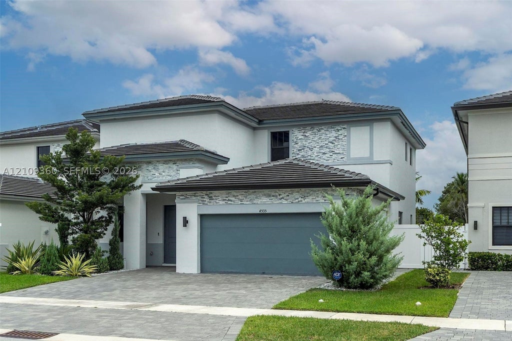 Photo of 4535 SW 173rd Ave, Miramar, FL 33029 (MLS # A12109360)