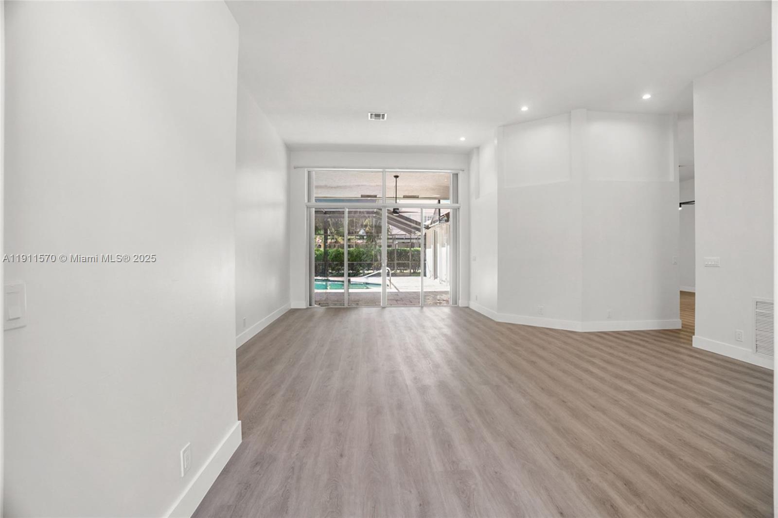 SECTOR 7 SOUTH - Residential