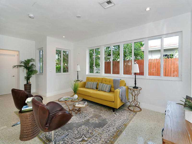 ISLE OF NORMANDY MIAMI VI - Residential