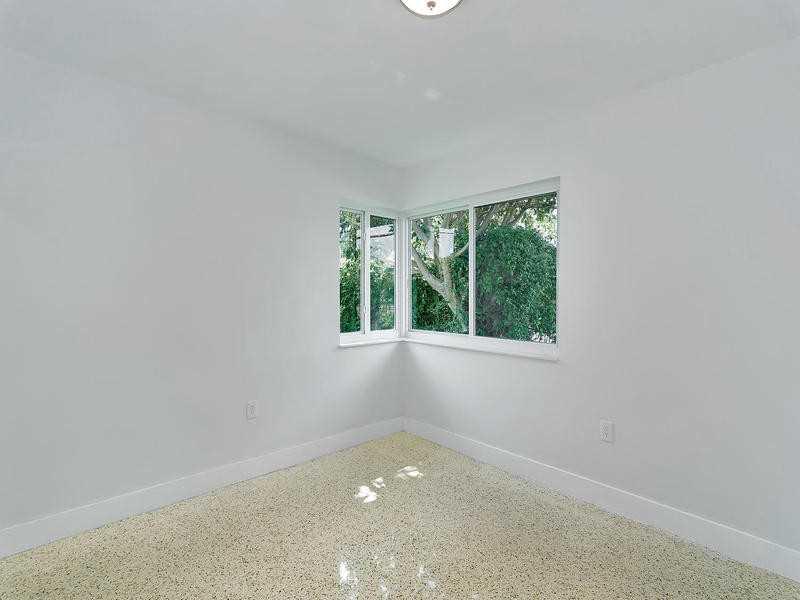 ISLE OF NORMANDY MIAMI VI - Residential