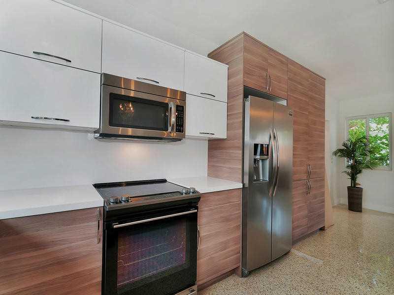 ISLE OF NORMANDY MIAMI VI - Residential