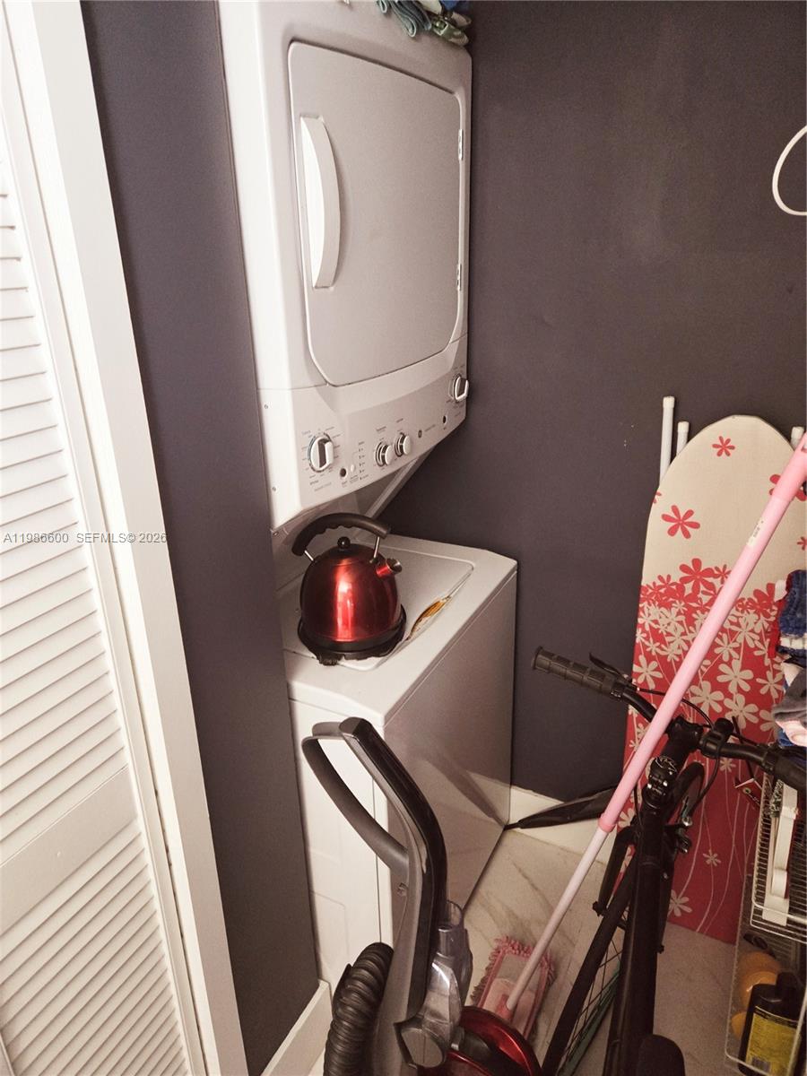 MARBELLA CONDO - Residential Lease