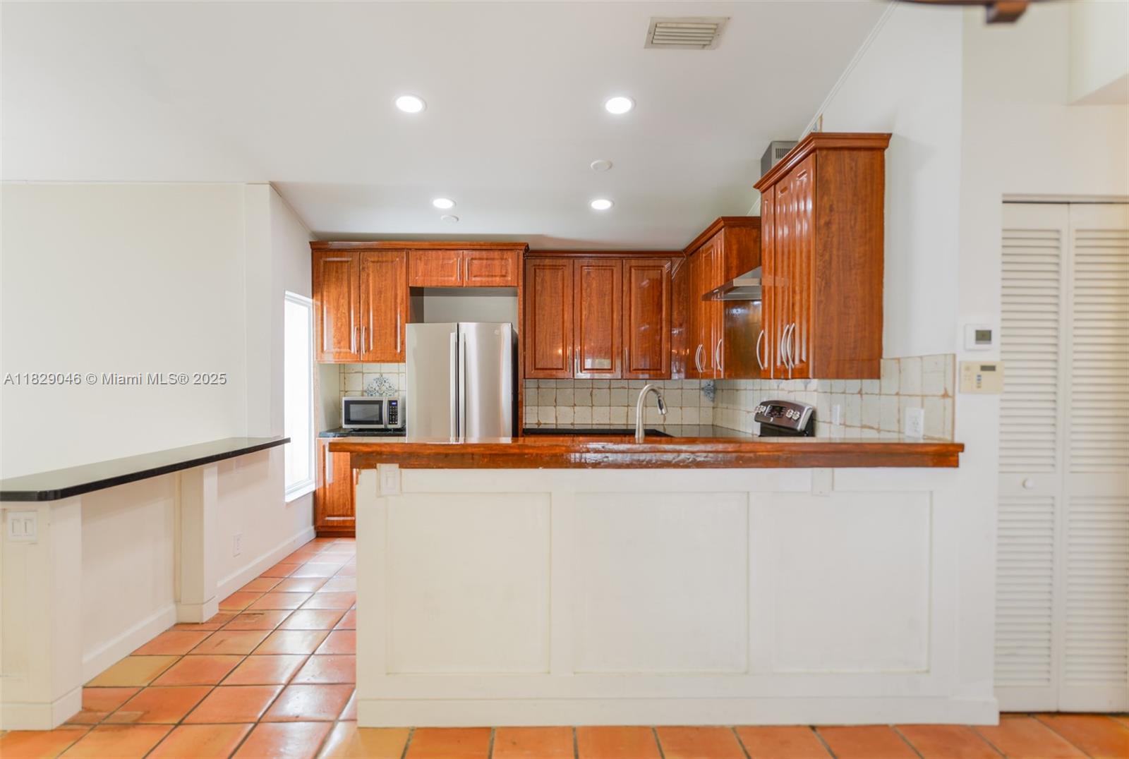 SILVER LAKES AT PEMBROKE - Residential