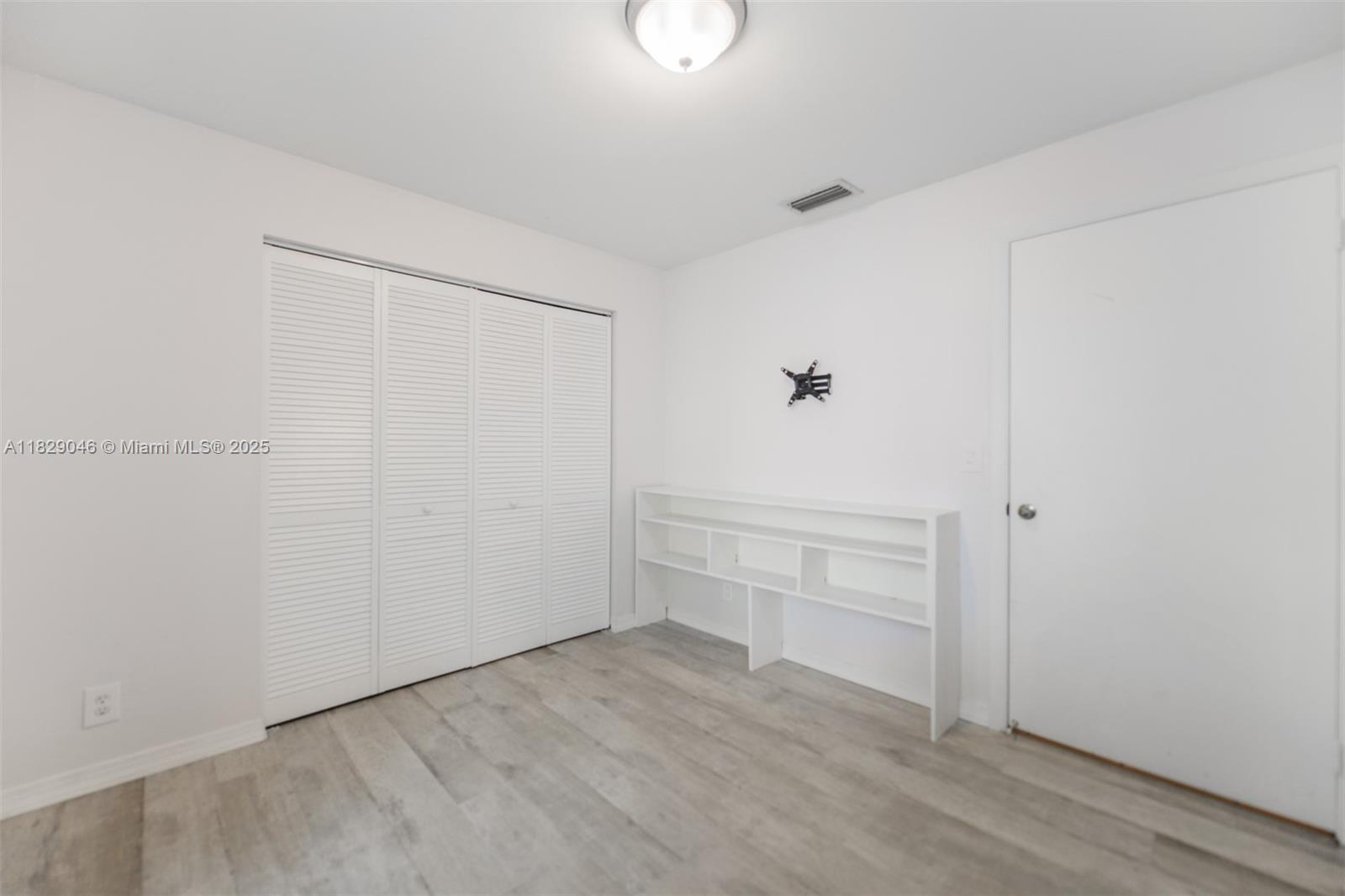 SILVER LAKES AT PEMBROKE - Residential