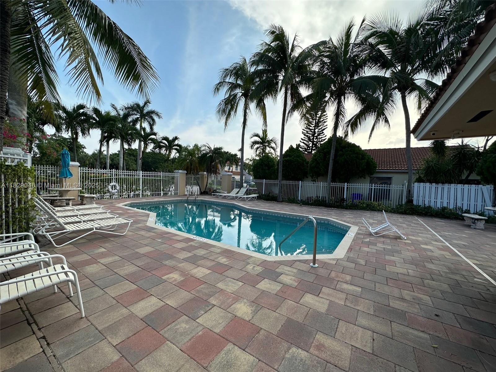 SILVER LAKES AT PEMBROKE - Residential