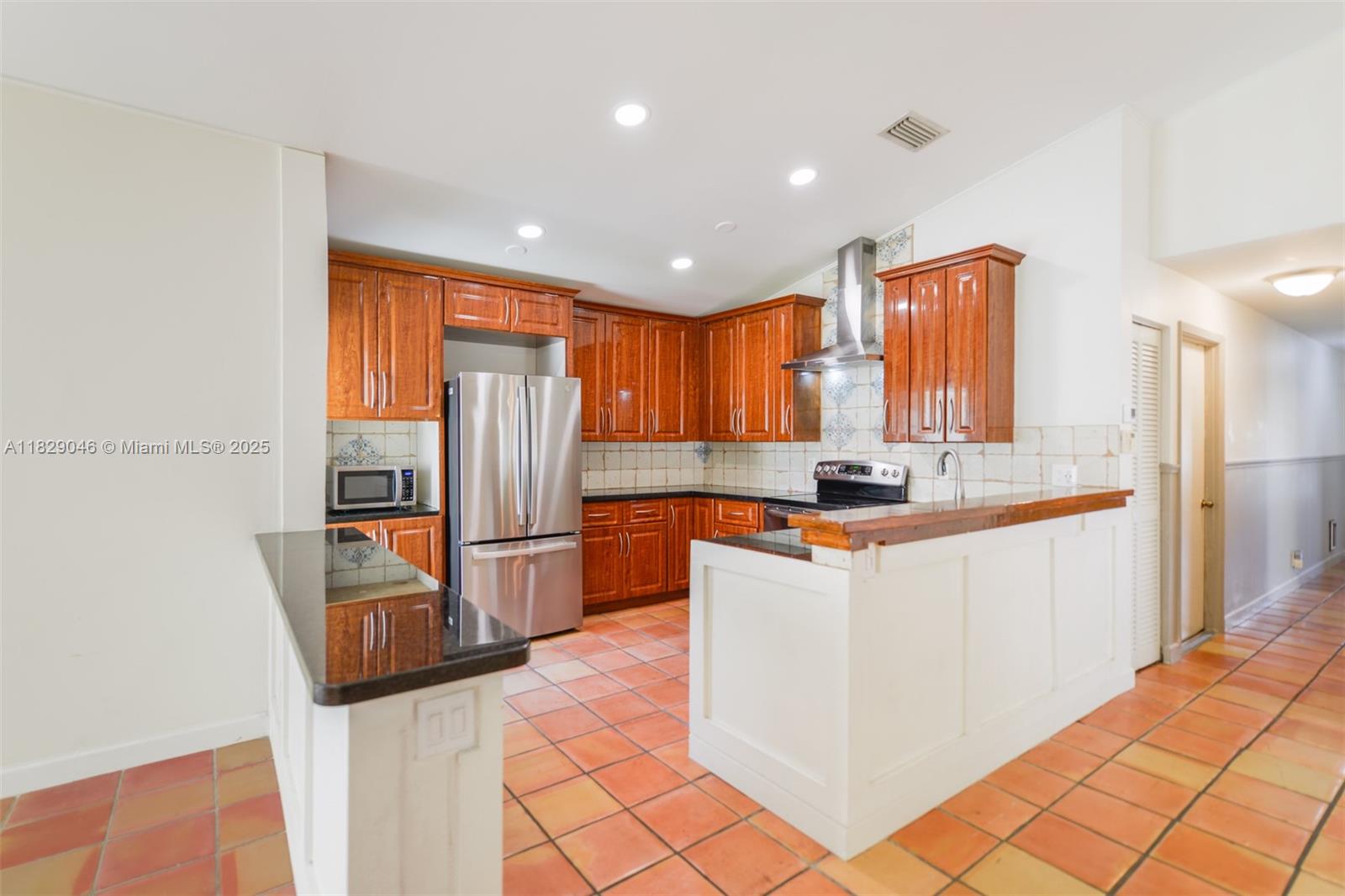 SILVER LAKES AT PEMBROKE - Residential