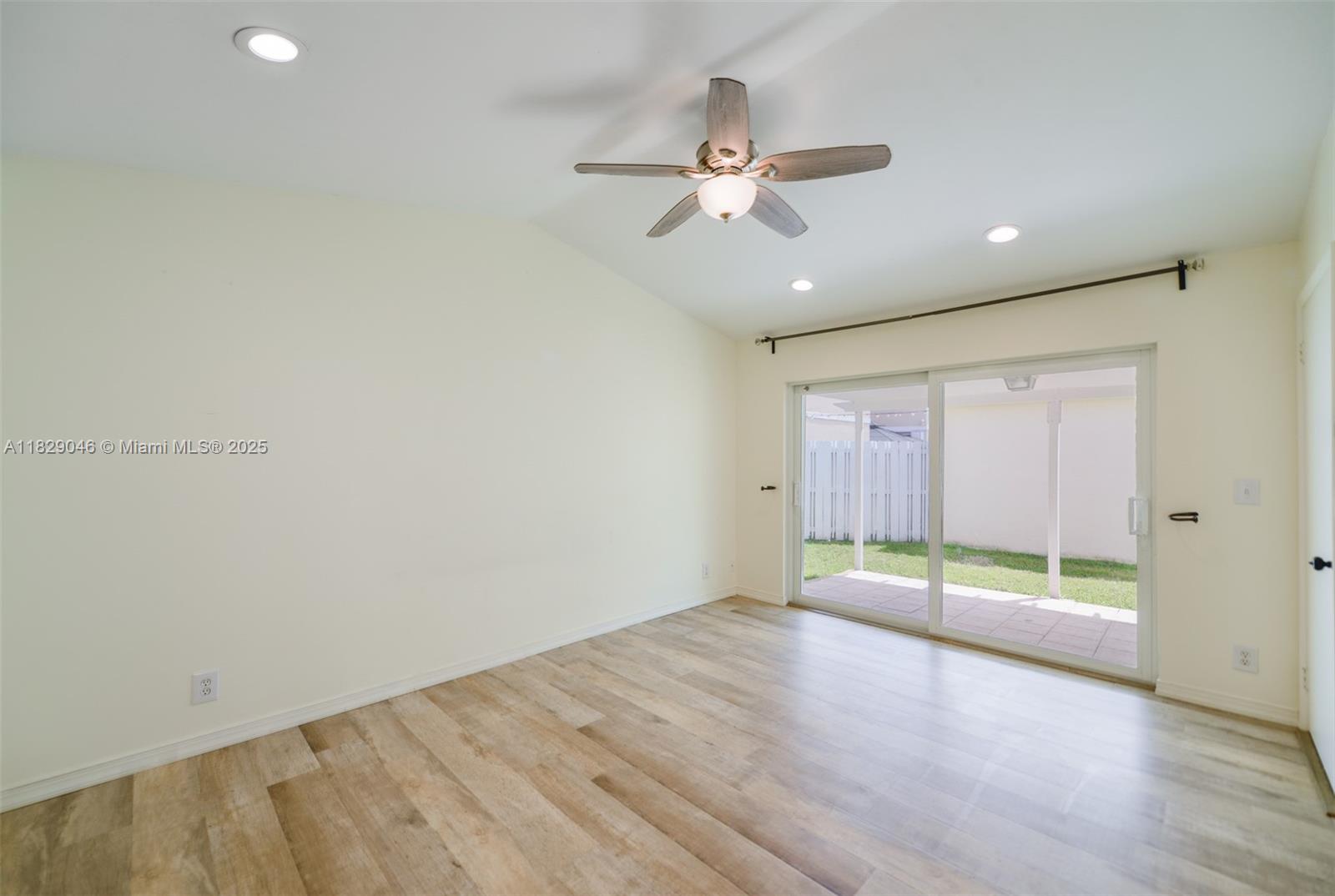 SILVER LAKES AT PEMBROKE - Residential