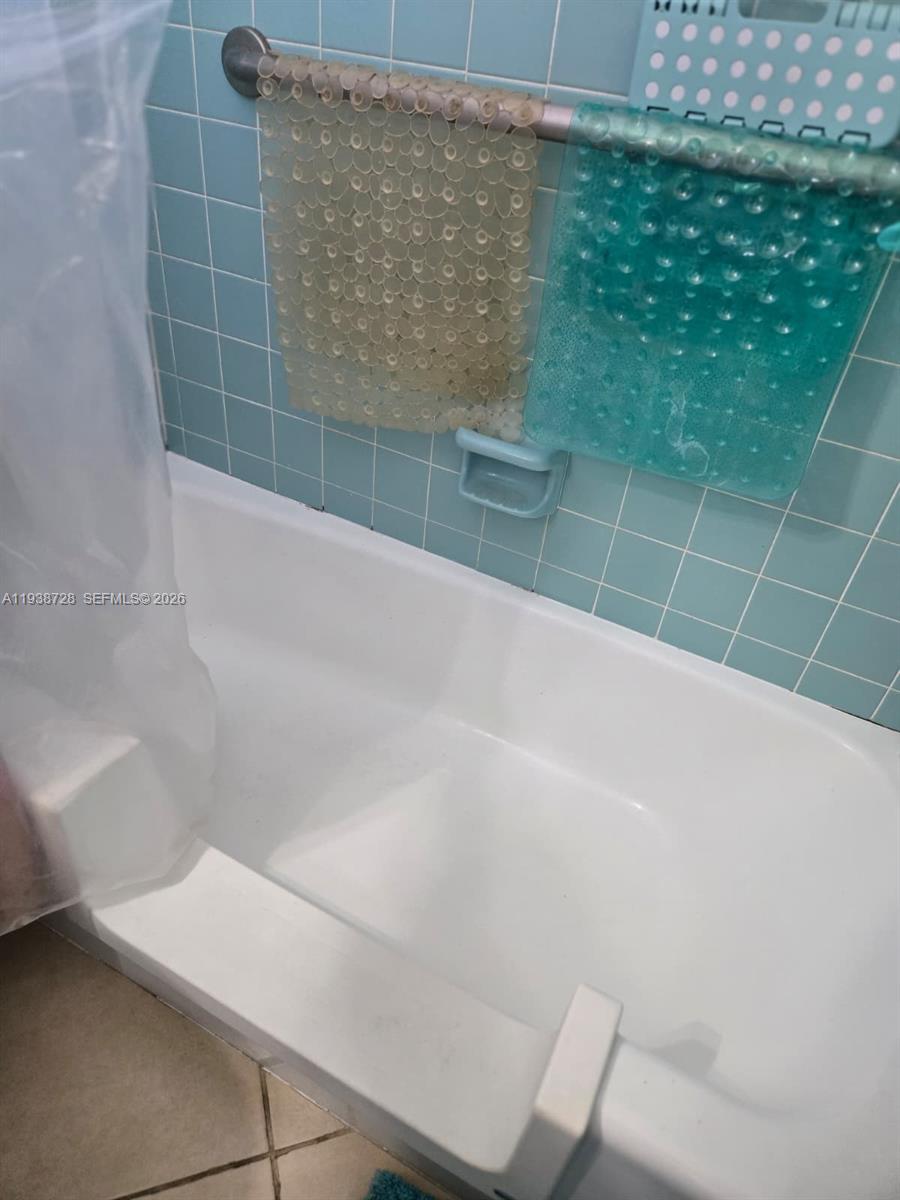 Mar Len Gardens - Residential