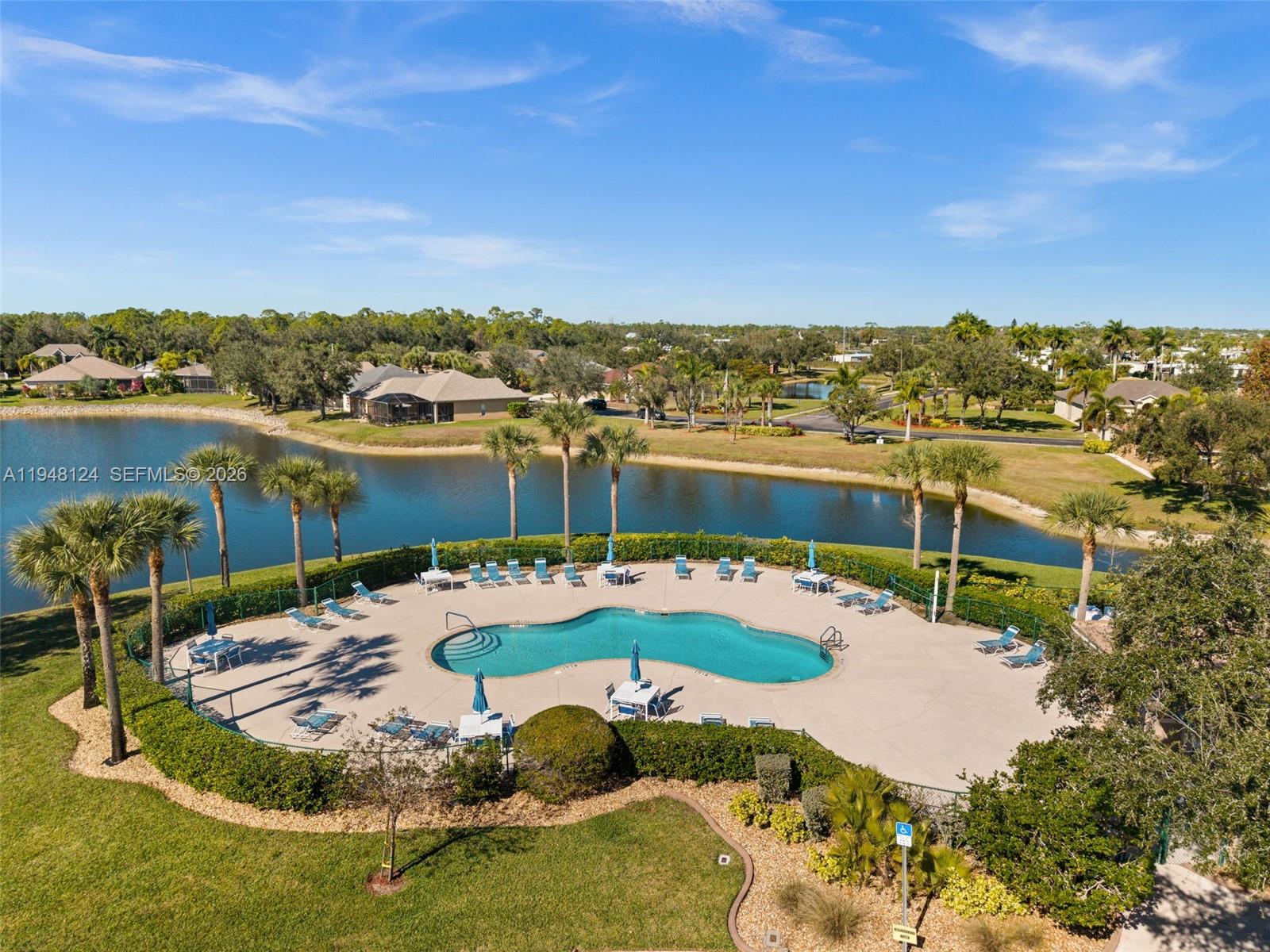 Suncoast Lakes - Residential