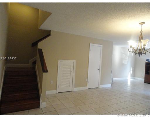 KENDALL LAKES LAKEVIEW TO - Residential Lease