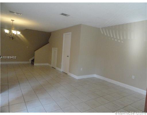 KENDALL LAKES LAKEVIEW TO - Residential Lease