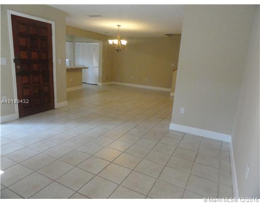 KENDALL LAKES LAKEVIEW TO - Residential Lease