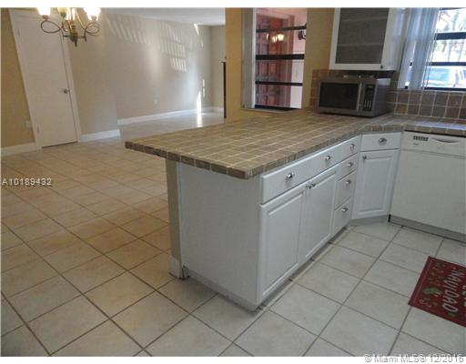 KENDALL LAKES LAKEVIEW TO - Residential Lease