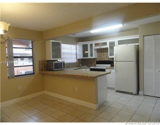 KENDALL LAKES LAKEVIEW TO - Residential Lease