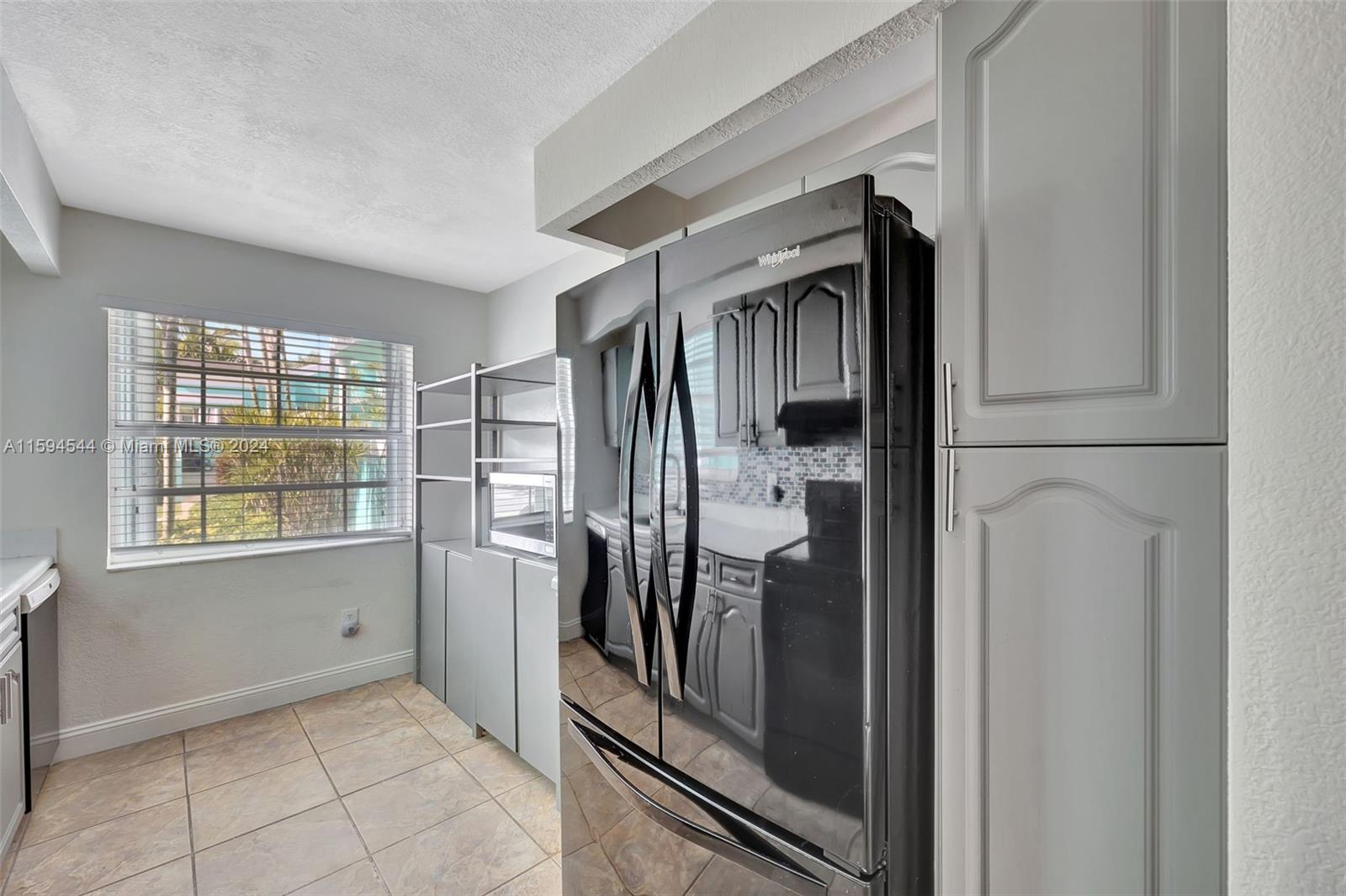 KEYS GATE CONDO NO THREE - Residential Lease