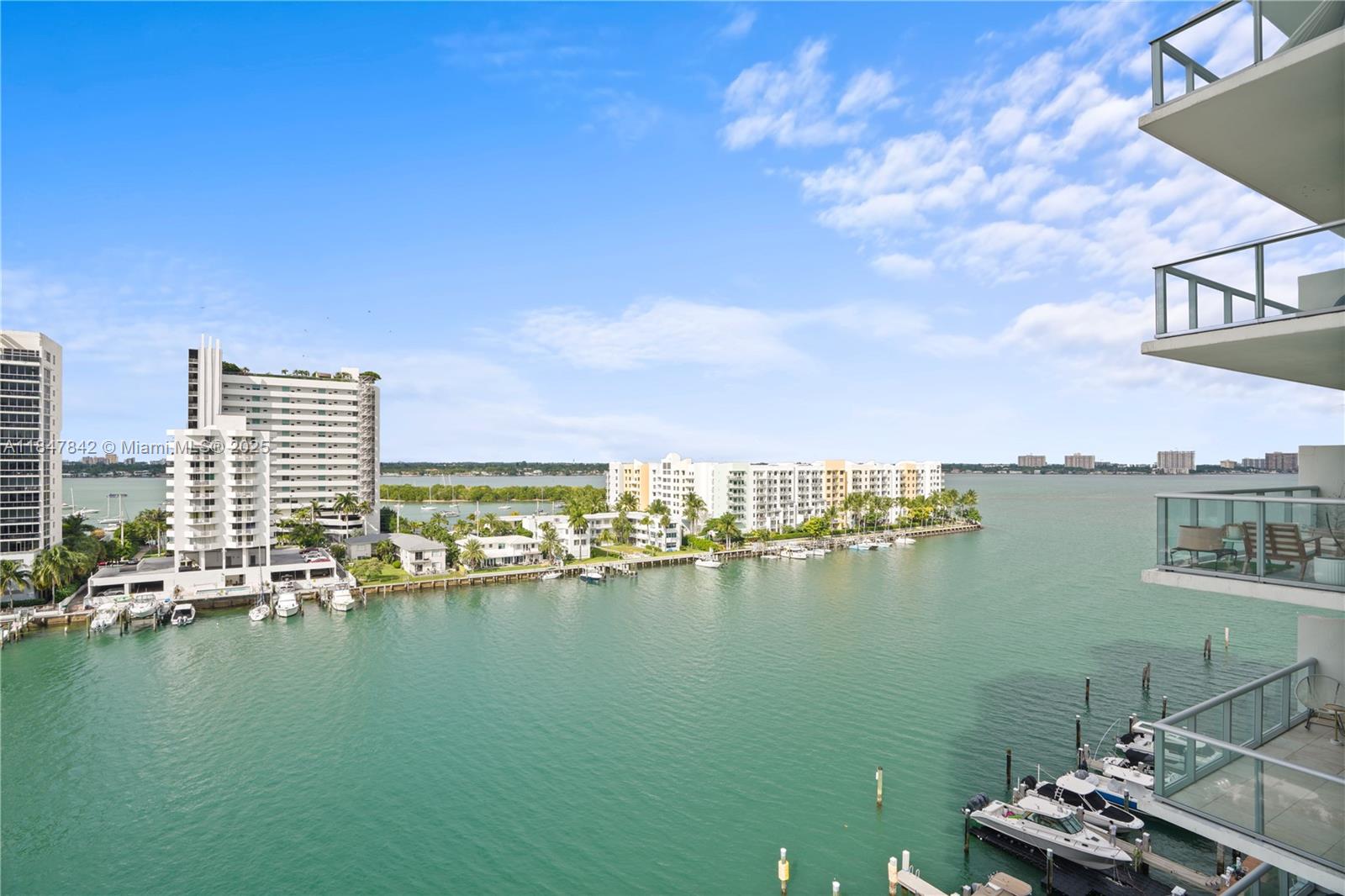 ELOQUENCE ON THE BAY COND - Residential