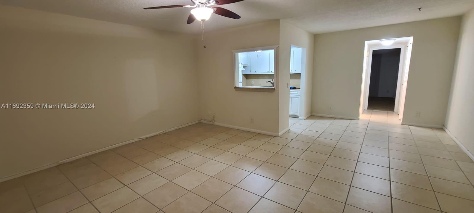 GREAT INVESTORS OPPORTUNITY! 55-year and older Community. THIRD FLOOR UNIT 1B+1.5B. Elevator. Kitchen in white, Tile Floor & Carpet on Bedroom. Located in Mansfield. SPECTACULAR CLUBHOUSE W/THEATER OFFERING LIVE SHOWS & MOVIES, LECTURES -- FITNESS CENTER -- OLYMPIC INDOOR POOL AND OUTDOOR POOLS -- TENNIS -- GUARD-GATED -- COURTESY BUSES TO MALLS, SHOPPING, RESTAURANTS, OFFICE BUILDINGS -- GOLF COURSE IS ACROSS THE STREET FROM GATE ENTRANCE.