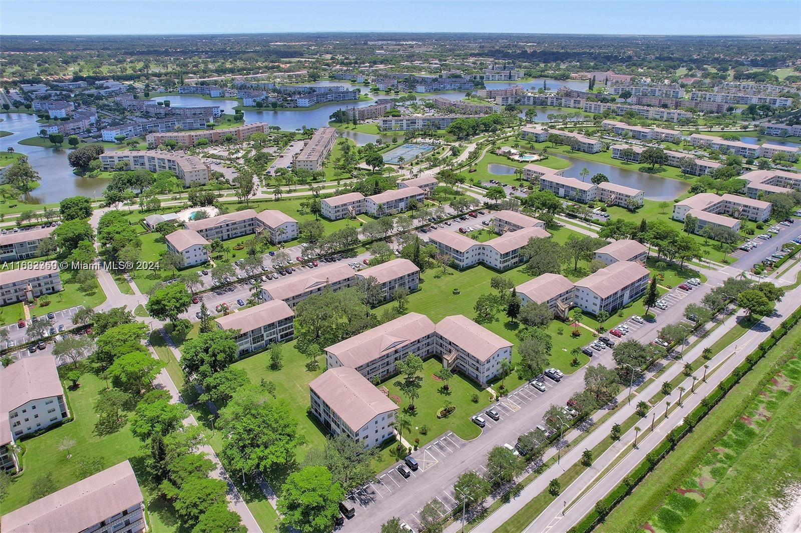 MANSFIELD AT CENTURY VILL - Residential