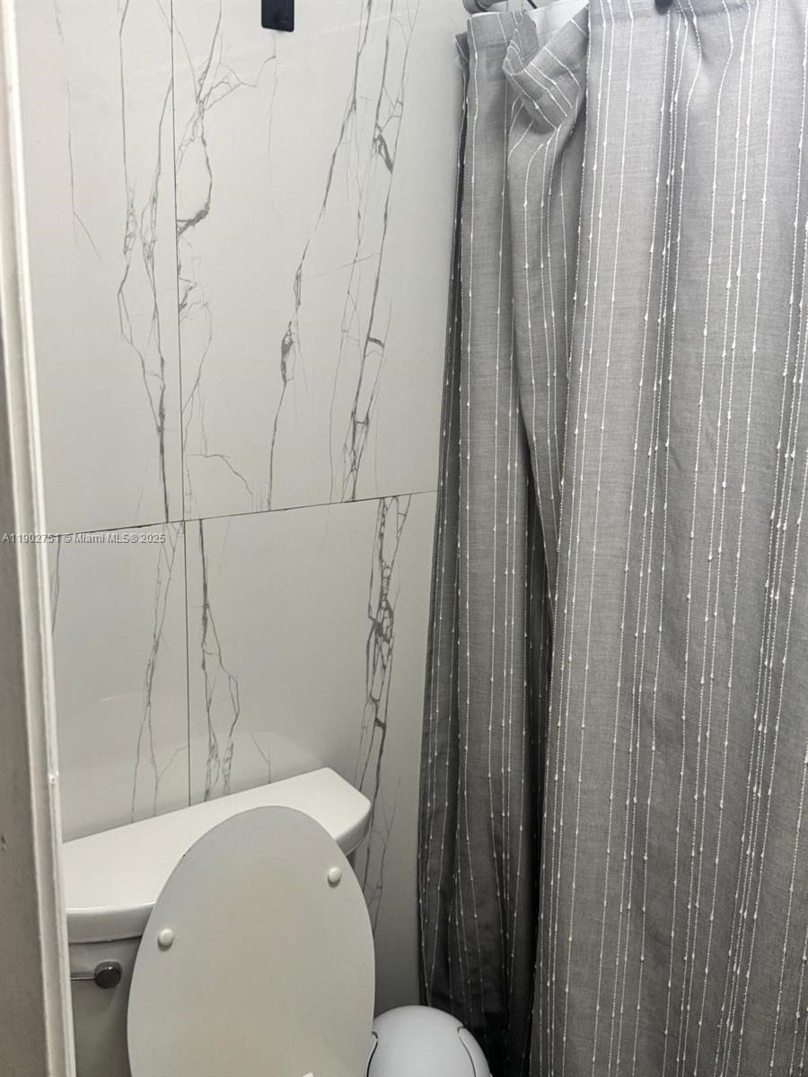 SUNRISE ISLAND CONDOMINIU - Residential