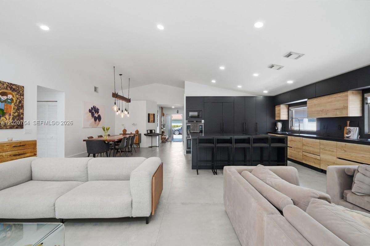 BANYAN OAKRIDGE PLAT - Residential