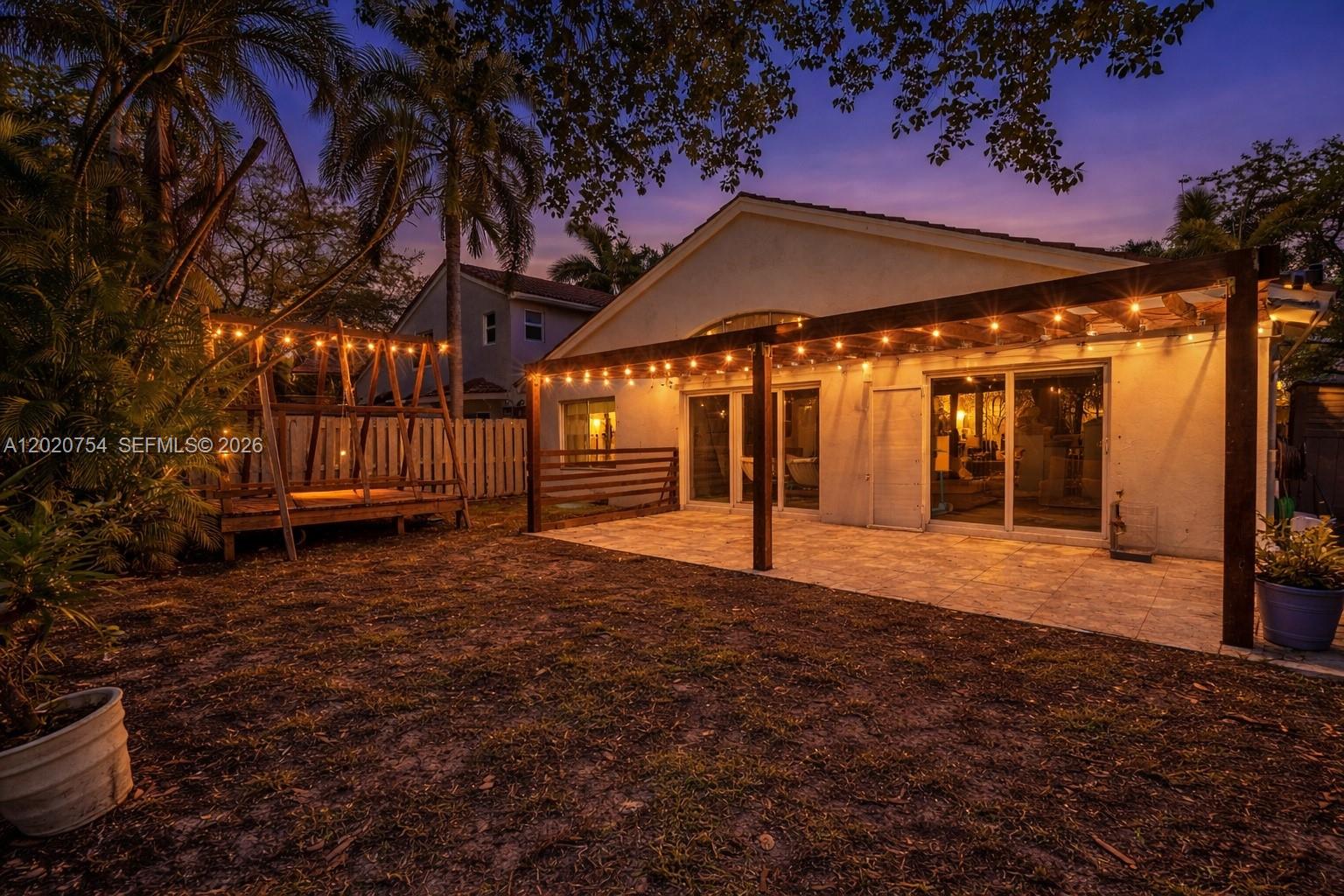 BANYAN OAKRIDGE PLAT - Residential
